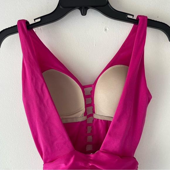 New! Leonisa shapeware slimming lattice front one piece swimsuit 37782 - Picture 7 of 11